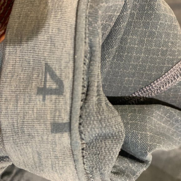 Lululemon Ebb and Flow Crop Leggings - Picture 5 of 6